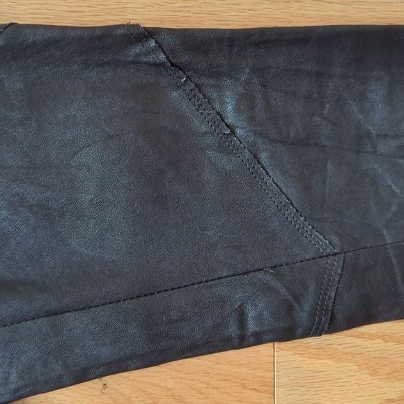 Marc Cain. Slim Fit Drawstring Pants. Faux Leather. Size N3. - Picture 10 of 14